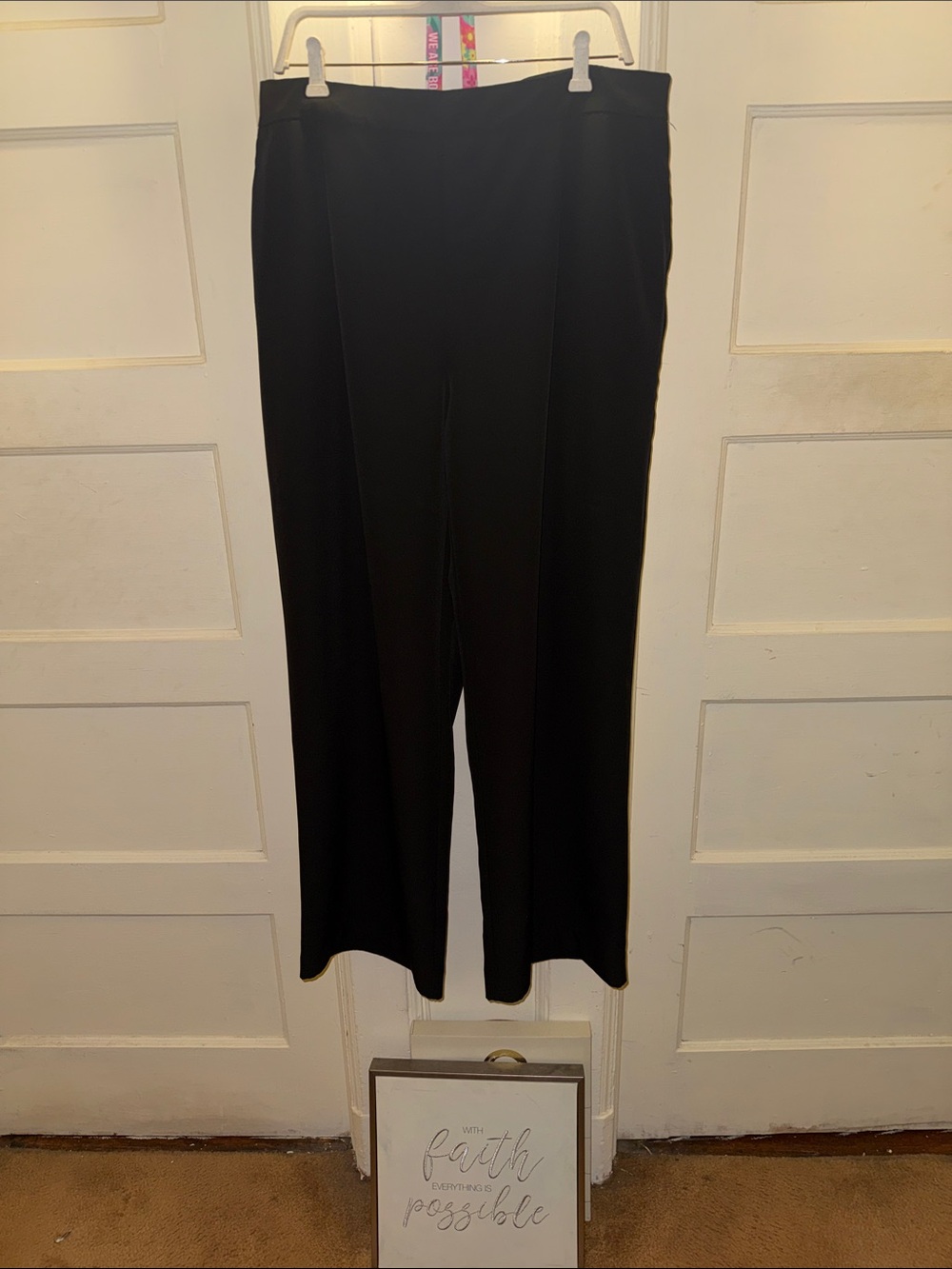 Black Women's Wide-Leg Pants